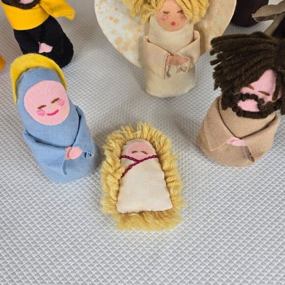 Vintage Felt Nativity Scene Set Angel Shepherds Wise Men Camel Donkey - Picture 3 of 8
